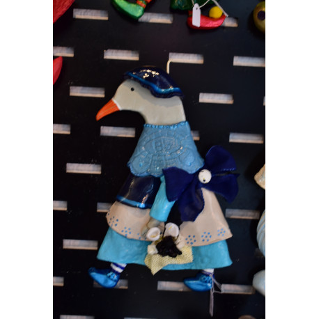Mouette coloris bleu et blanc hauteur 30 cm env Mouette coloris bleu et blanc hauteur 30 cm env