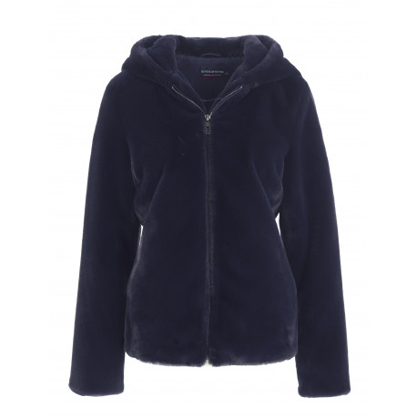 veste en fausse fourrure avec capuche veste en fausse fourrure avec capuche