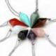Collier "Pendulum" avec chaîne en acier inoxydable et pendentif en Agate rouge 
