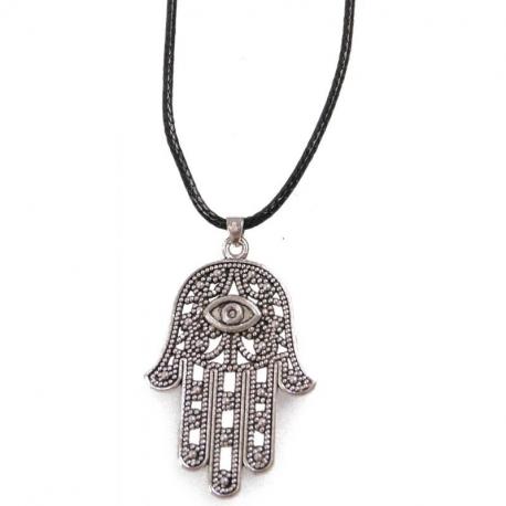 Collier avec pendentif main de Fatma en métal argenté