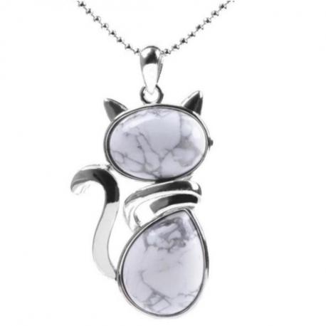 Collier argenté avec pendentif Chat en Howlite blanche Collier argenté avec pendentif Chat en Howlite blanche