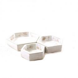 Set de 3 plateaux de présentation pour bijoux - Présentoirs hexagonaux gigognes en bois blanc cérusé