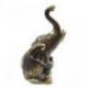 Statuette éléphant assis trompe en l'air en laiton. Porte-bonheur Feng Shui.