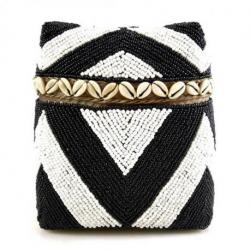 Boîte à offrandes noire et blanche en  bambou, perles et coquillages 24cm