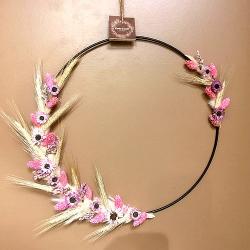 Argenteuil - Couronne de fleurs séchées.