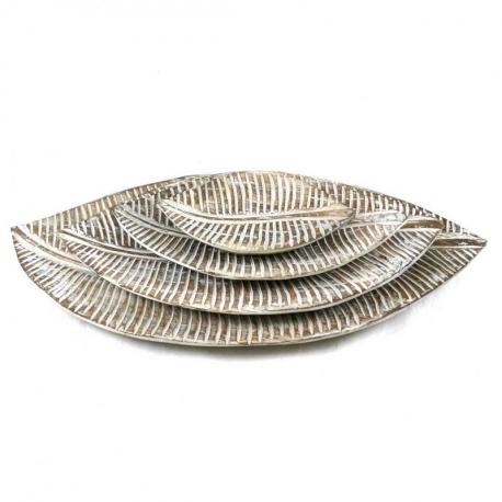 Set de 4 plats en bois feuilles tropicales 20/30/40/50cm - Coloris marron cérusé blanc Set de 4 plats en bois feuilles tropicales 20/30/40/50cm - Coloris marron cérusé blanc