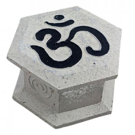 Écrin à bijoux hexagonal en bois motif Ôm (Aum) 9cm