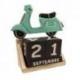 Calendrier Perpétuel en Bois décor Scooter Turquoise
