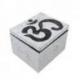Petite boîte cadeau / écrin à bijoux noir & blanc motif Ôm