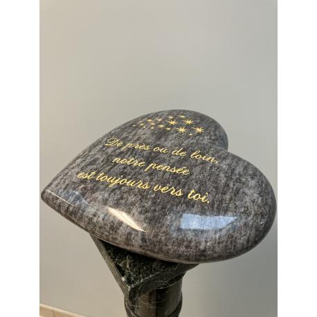 Coeur massif 30cm * 30cm en granit avec texte Coeur massif 30cm * 30cm en granit avec texte