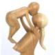 Statue abstraite Maman et Bébé 20cm en bois Brut