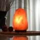 Lampe en cristal de sel de l'Himalaya 23/29cm (4 à 6kg) Lampe en cristal de sel de l'Himalaya 23/29cm (4 à 6kg)