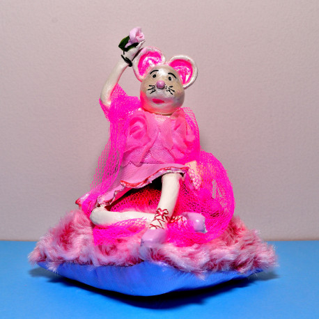 souris danseuse sur son cousin hauteur 15 cm env